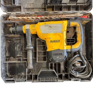 Dewalt D25614 1 3/4" Hammer Drill in case