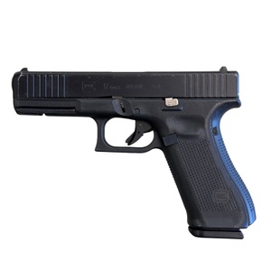 Glock 17 Gen 5 9mm (1) 17rd mag in case